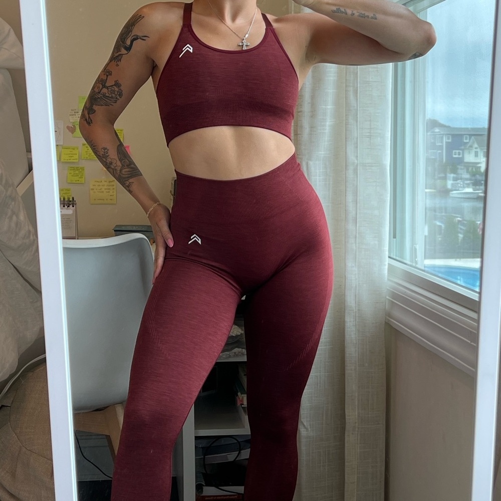 Oner active classic leggings and sports bra